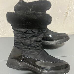 Easy Street Easy Dry Cuddle Boots